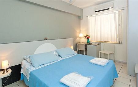 Hotel Rainbow ปาแลร์โม ภายนอก รูปภาพ