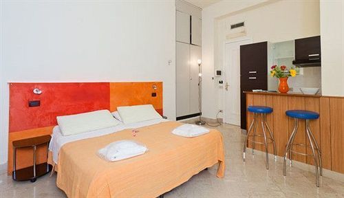 Hotel Rainbow ปาแลร์โม ภายนอก รูปภาพ